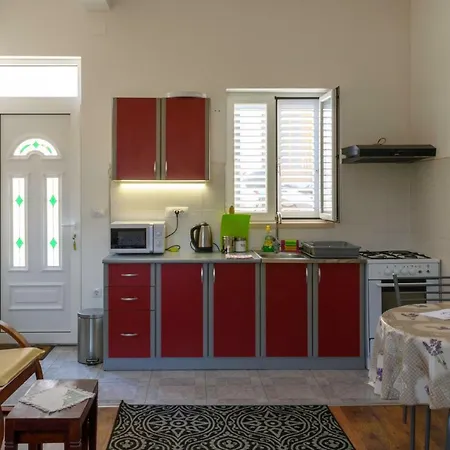 Dino And Jele Гостевой дом 3*