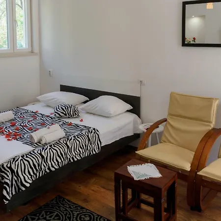 Dino And Jele Гостевой дом